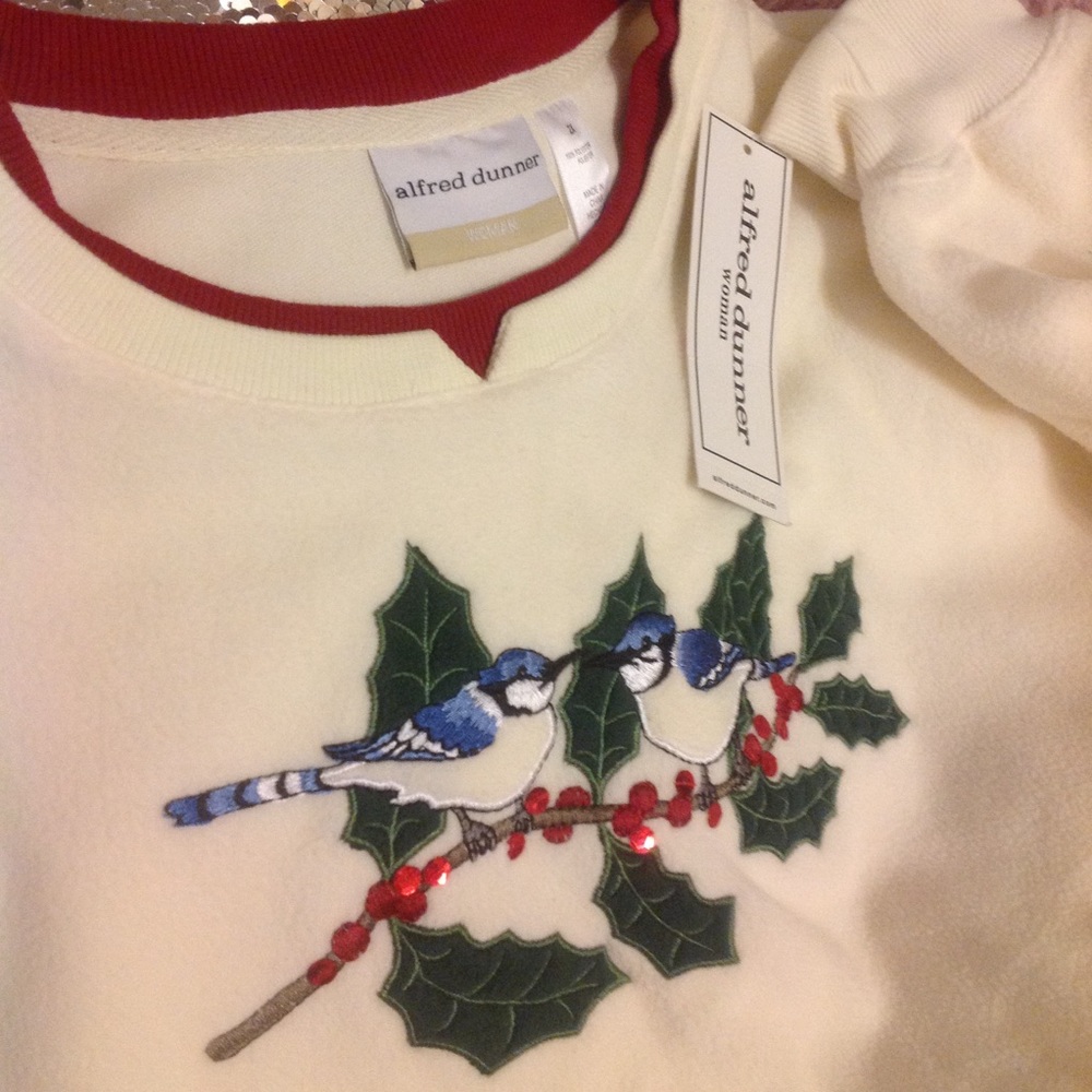FALL TO WINTER Theme Birds & Holly Soft Snuggly FLEECE SALE! Brand NEW! 2X 3X 4X